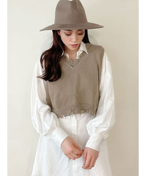 GYDA（ジェイダ）の「Vネックグラインダーニットベスト（ベスト・レディース・ブラック/ベージュ・FREE）」の6枚目の写真