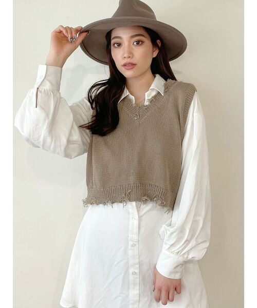 GYDA（ジェイダ）の「Vネックグラインダーニットベスト（ベスト・レディース・ブラック/ベージュ・FREE）」の5枚目の写真