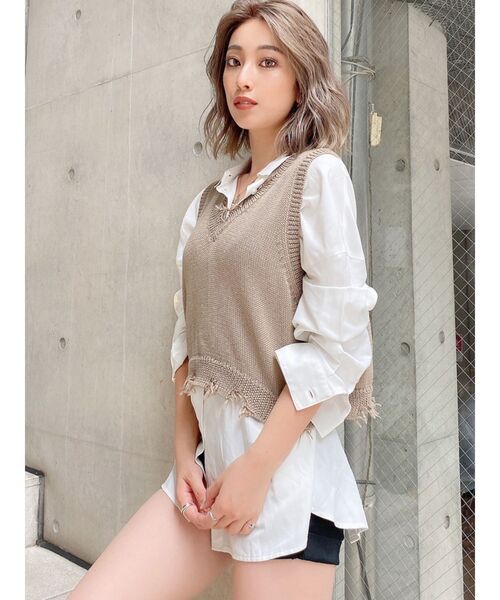 GYDA（ジェイダ）の「Vネックグラインダーニットベスト（ベスト・レディース・ブラック/ベージュ・FREE）」の20枚目の写真
