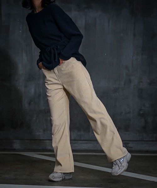 roial（ロイアル）の「PANTS/ROIAL(ロイアル)ロングパンツ（その他パンツ・レディース・アイボリー/キャメル・MEDIUM/SMALL）」の4枚目の写真