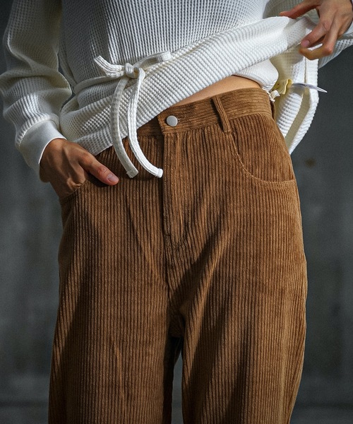 roial（ロイアル）の「PANTS/ROIAL(ロイアル)ロングパンツ（その他パンツ・レディース・アイボリー/キャメル・MEDIUM/SMALL）」の13枚目の写真