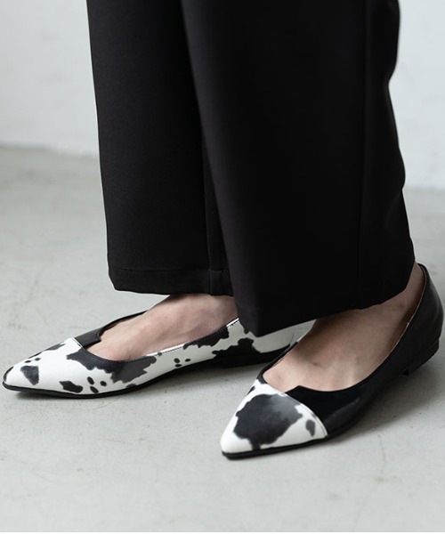 GeeRA（ジーラ）の「切替デザインポインテッドトゥパンプス（パンプス・レディース・ブラック/ベージュ/パイソン/ブラウン/グレー/グリーン/レオパード/ライトベージュ/その他1・MEDIUM/X-LARGE/LARGE/XX-LARGE/SMALL）」の7枚目の写真