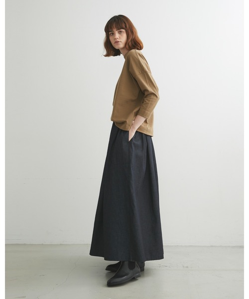Traditional Weatherwear(トラディショナルウェザーウェア)の「BMB SHIRT LONG(Tシャツ/カットソー・レディース・ブラック/ダークベージュ・S)」の8枚目の写真