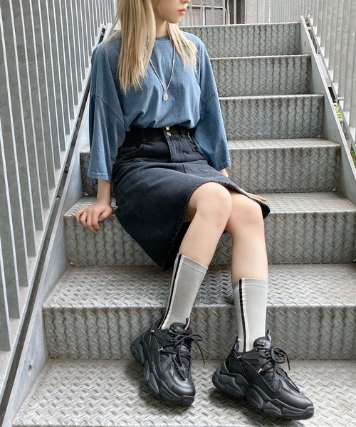 Figments(フィグメンツ)の「マルチラインソックス(ソックス/靴下・レディース・グレー/ブルー・FREE)」の6枚目の写真