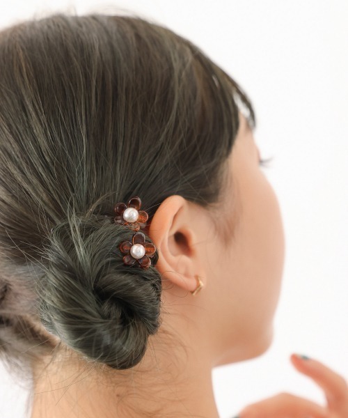 Me%（ミィパーセント）の「☆2点セット☆ハナパールチビクリップ2（バレッタ/ヘアクリップ・レディース・ブラック/ダークブラウン/アイボリー/その他・FREE）」の6枚目の写真