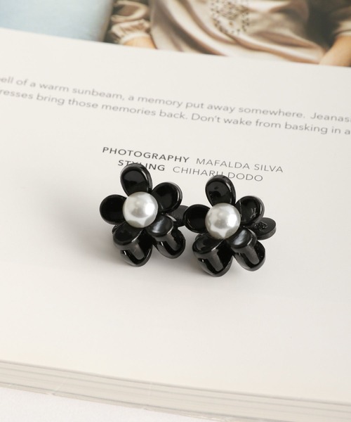 Me%（ミィパーセント）の「☆2点セット☆ハナパールチビクリップ2（バレッタ/ヘアクリップ・レディース・ブラック/ダークブラウン/アイボリー/その他・FREE）」の19枚目の写真
