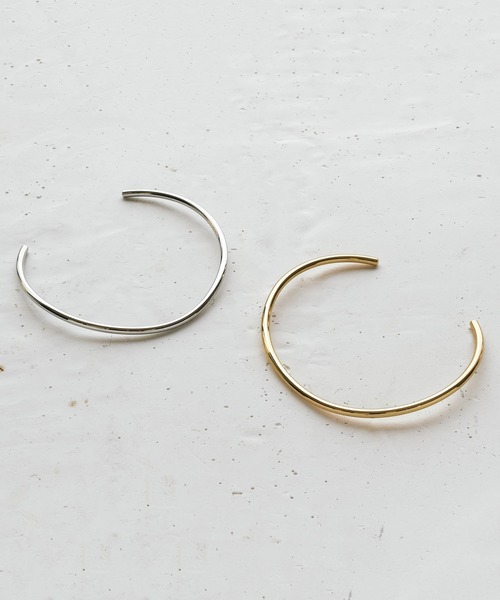 GOLDY（ゴールディ）の「ラウンド カーブ ネックカフ（ネックレス・レディース・シルバー/ゴールド・FREE）」の8枚目の写真