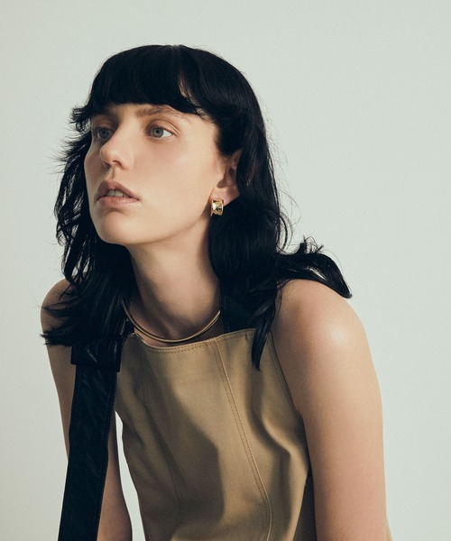 GOLDY（ゴールディ）の「ラウンド カーブ ネックカフ（ネックレス・レディース・シルバー/ゴールド・FREE）」の11枚目の写真