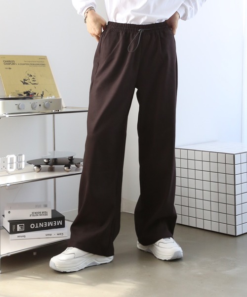 TUTTU(トゥトゥ)の「ルーズストレートシルエットパンツ(その他パンツ・メンズ・ブラウン/オフホワイト/ブラック・M/L)」の3枚目の写真