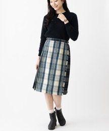 パッチワークニット」に該当するホワイト/白色系のファッション
