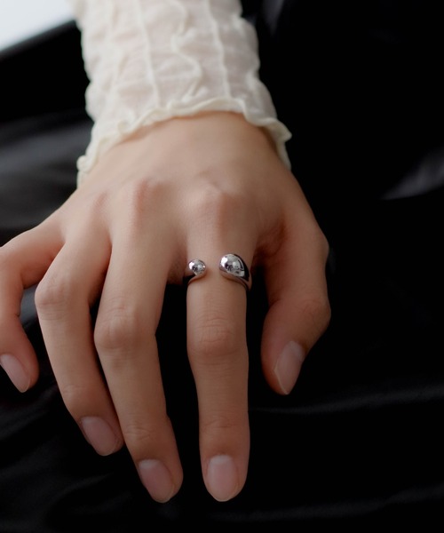 yu-ka（ユーカ）の「YU-KA : ドロップリング（リング・レディース・ゴールド/シルバー・FREE）」の14枚目の写真