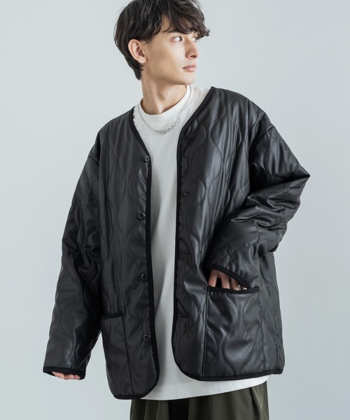 Rocky Monroe（ロッキーモンロー）の「オーバーサイズ 中綿ノーカラーミリタリージャケット フェイクレザー / コーデュロイ / ポリ（ダウンジャケット/コート・メンズ・ブラック/ベージュ/オフホワイト/オリーブ/ブラック系・M/L/XL）」の17枚目の写真