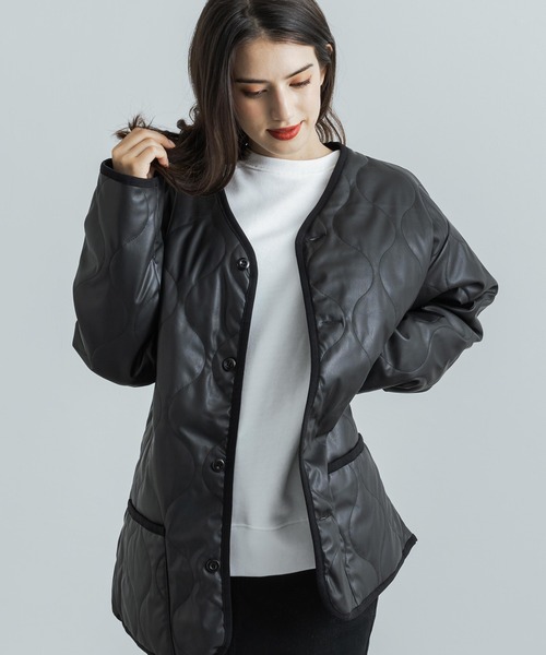 Rocky Monroe（ロッキーモンロー）の「オーバーサイズ 中綿ノーカラーミリタリージャケット フェイクレザー / コーデュロイ / ポリ（ダウンジャケット/コート・メンズ・ブラック/ベージュ/オフホワイト/オリーブ/ブラック系・M/L/XL）」の14枚目の写真