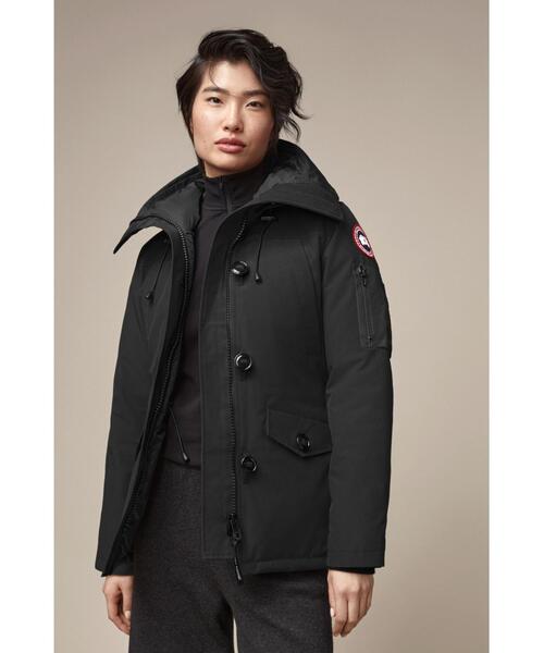 CANADA GOOSE（カナダグース）の「＜CANADA GOOSE（カナダグース）＞MONTEBELLO PARKA ダウンジャケット Ψ（ダウンジャケット/コート・レディース・ブラック・M/S）」の2枚目の写真