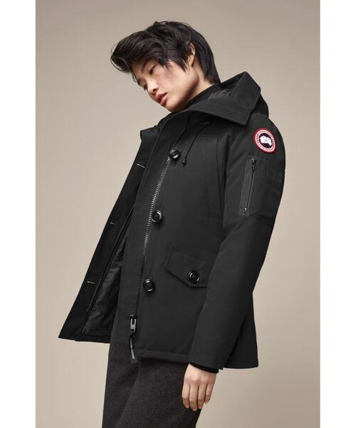 CANADA GOOSE（カナダグース）の「＜CANADA GOOSE（カナダグース）＞MONTEBELLO PARKA ダウンジャケット Ψ（ダウンジャケット/コート・レディース・ブラック・M/S）」の3枚目の写真