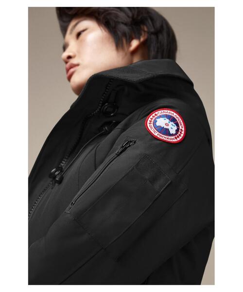 CANADA GOOSE（カナダグース）の「＜CANADA GOOSE（カナダグース）＞MONTEBELLO PARKA ダウンジャケット Ψ（ダウンジャケット/コート・レディース・ブラック・M/S）」の5枚目の写真