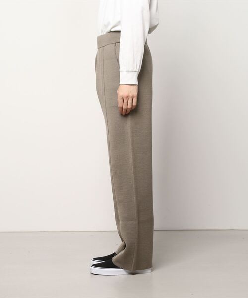 BALLAST ARK（バラストアーク）の「BALLAST ARK / バラストアーク：Straight knit Pants：BA04-P001[AST]（スラックス・メンズ・ブラック/グレイッシュベージュ・M/L）」の3枚目の写真