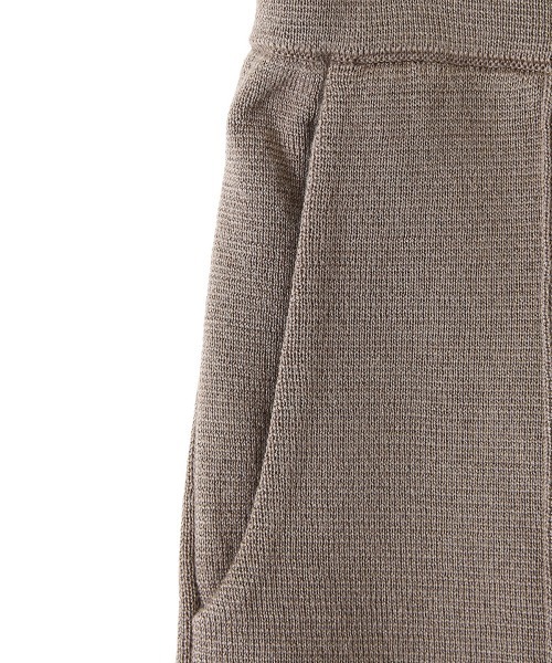 BALLAST ARK（バラストアーク）の「BALLAST ARK / バラストアーク：Straight knit Pants：BA04-P001[AST]（スラックス・メンズ・ブラック/グレイッシュベージュ・M/L）」の21枚目の写真