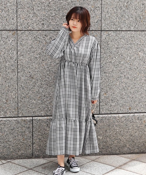 KOBE LETTUCE（コウベレタス）の「前後2WAYティアードワンピース（ワンピース・レディース・ネイビー/ピンク系その他/ダークカーキ/ブラック系/ベージュ系・MEDIUM/LONG）」の12枚目の写真
