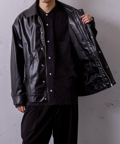Adoon plain(アドーンプレーン)の「【Adoon plain】フェイクレザージャケット(ライダースジャケット・メンズ・ブラック/マスタード・MEDIUM/LARGE)」の15枚目の写真