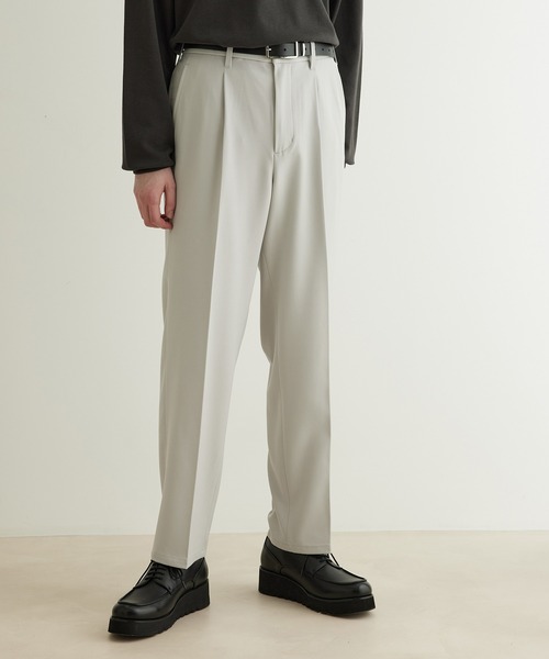 JUNRED（ジュンレッド）の「ドレープサージ1タックストレート（スラックス・メンズ・ブルー系その他4/ブラック/グレー系その他・L/S/M）」の3枚目の写真