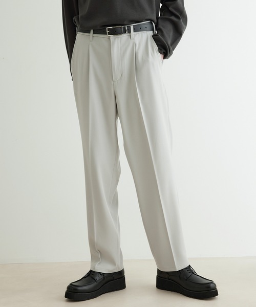 JUNRED（ジュンレッド）の「ドレープサージ1タックストレート（スラックス・メンズ・ブルー系その他4/ブラック/グレー系その他・L/S/M）」の5枚目の写真