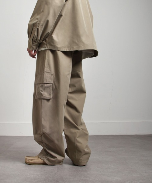 UNCORD（アンコード）の「【UNCORD】BALLOON WIDE LOOSER CARGOPANTS/バルーンワイドルーザー　カーゴパンツ（カーゴパンツ・メンズ・ブラック/カーキ/ベージュ・MEDIUM/LARGE/X-LARGE）」の17枚目の写真