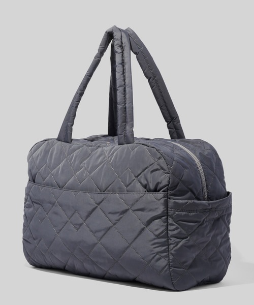 MARC JACOBS（マークジェイコブス）の「【オンライン限定】QUILTED NYLON LARGE WEEKENDER/キルテッド ナイロン ラージ ウィークエンダー（ボストンバッグ・レディース・その他・ONE SIZE）」の3枚目の写真