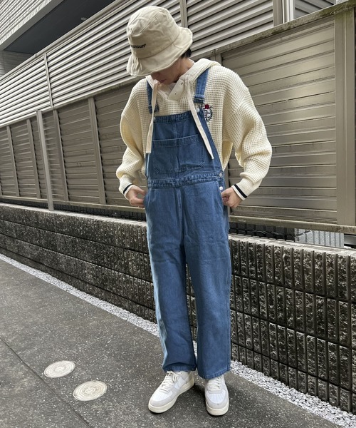 HEYUMM（ヘユム）の「オーバーサイズルーズデニムサロペット（サロペット/オーバーオール・レディース・ブラック/インディゴブルー/ライトインディゴブルー・ONE）」の12枚目の写真