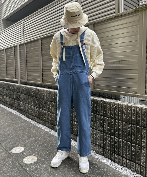 HEYUMM（ヘユム）の「オーバーサイズルーズデニムサロペット（サロペット/オーバーオール・レディース・ブラック/インディゴブルー/ライトインディゴブルー・ONE）」の11枚目の写真