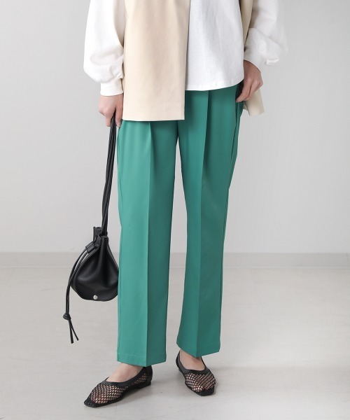 Bou Jeloud(ブージュルード)の「【WEB限定】センタータックテーパードパンツ(その他パンツ・レディース・ブラック/ピンク/ブルー/グリーン・38)」の3枚目の写真