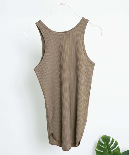 KBF（ケイビーエフ）の「illi　ランダムリブタンクトップ（タンクトップ・レディース・アイボリー/ブラック/モカ・ONE）」の10枚目の写真