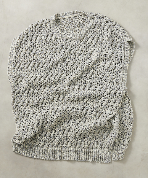 JOURNAL STANDARD relume(ジャーナルスタンダード レリューム)の「テープヤーンダイ ニットベスト(ベスト・メンズ・キナリ/グリーン/ライトブルー・MEDIUM/LARGE)」の8枚目の写真