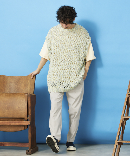 JOURNAL STANDARD relume(ジャーナルスタンダード レリューム)の「テープヤーンダイ ニットベスト(ベスト・メンズ・キナリ/グリーン/ライトブルー・MEDIUM/LARGE)」の10枚目の写真