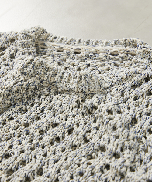 JOURNAL STANDARD relume(ジャーナルスタンダード レリューム)の「テープヤーンダイ ニットベスト(ベスト・メンズ・キナリ/グリーン/ライトブルー・MEDIUM/LARGE)」の19枚目の写真