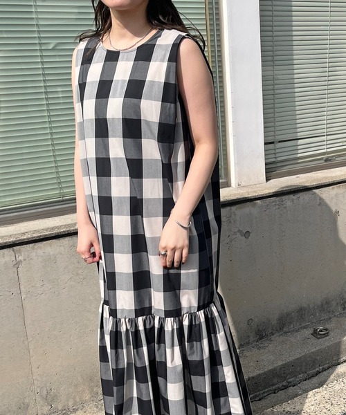 prose verse（プロズヴェール）の「《WEB限定》バックリボンブロックチェックワンピース（ワンピース・レディース・ブラック・MEDIUM）」の2枚目の写真