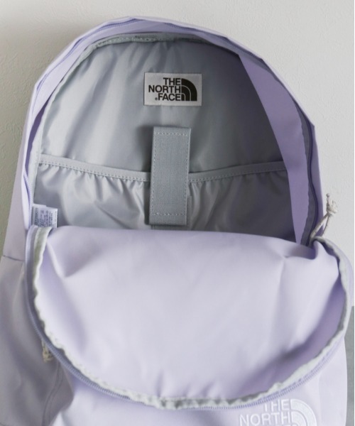 THE NORTH FACE(ザノースフェイス)の「THE NORTH FACE(ザ・ノースフェイス)/WL ORIGINAL PACK リュック バックパック(バックパック/リュック・レディース・アイボリー/ライラック/ブラック・FREE)」の18枚目の写真