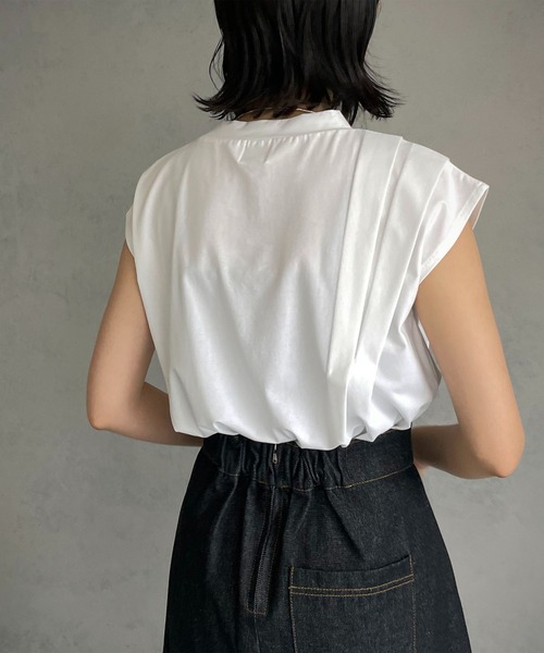 &g'aime(アンジェム)の「【&g’aime】アシンメトリーサイドタックトップス(Tシャツ/カットソー・レディース・ホワイト/チャコールグレー/グレイッシュベージュ・FREE)」の11枚目の写真