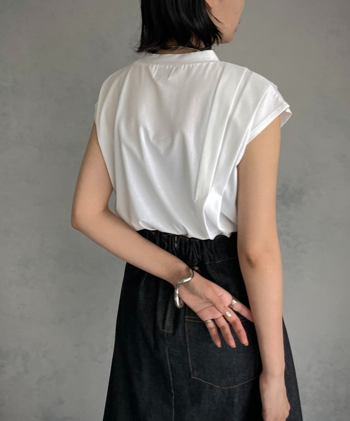 &g'aime(アンジェム)の「【&g’aime】アシンメトリーサイドタックトップス(Tシャツ/カットソー・レディース・ホワイト/チャコールグレー/グレイッシュベージュ・FREE)」の10枚目の写真