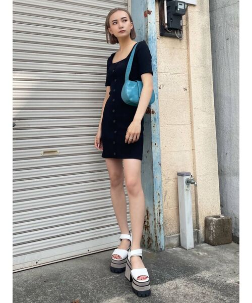 EMODA（エモダ）の「タンクバルキーサンダル（サンダル・レディース・ホワイト/ブラック/グレー・SMALL/MEDIUM/LARGE）」の6枚目の写真