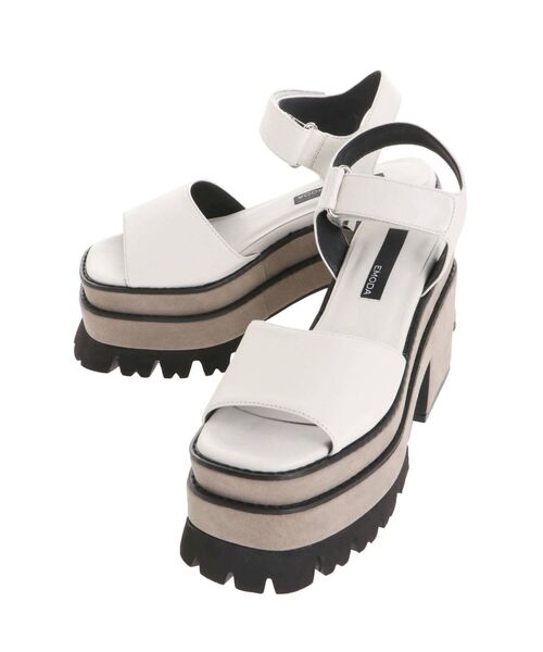 EMODA（エモダ）の「タンクバルキーサンダル（サンダル・レディース・ホワイト/ブラック/グレー・SMALL/MEDIUM/LARGE）」の14枚目の写真