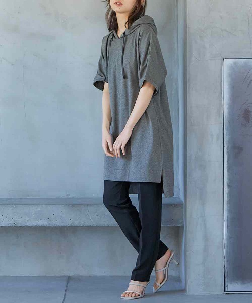 RANAN(ラナン)の「フード付チュニック(Tシャツ/カットソー・レディース・チャコール/ターコイズブルー/ホワイト・L/M/LL)」の5枚目の写真