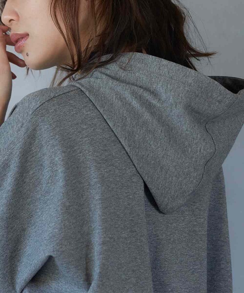 RANAN(ラナン)の「フード付チュニック(Tシャツ/カットソー・レディース・チャコール/ターコイズブルー/ホワイト・L/M/LL)」の11枚目の写真