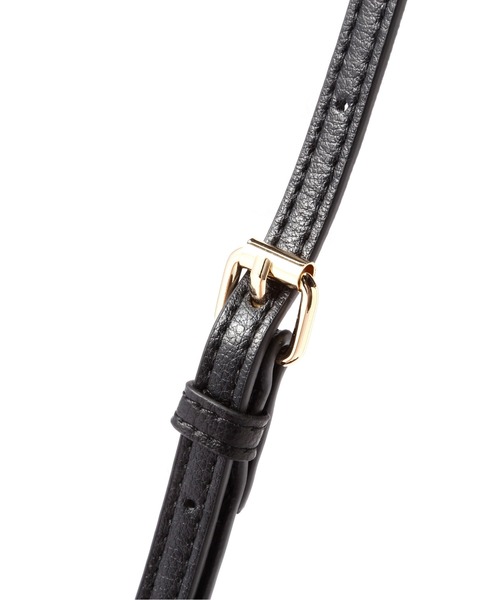 NATURAL BEAUTY BASIC(ナチュラルビューティーベーシック)の「ライトウォレットショルダー(ショルダーバッグ・レディース・ブラック/ベージュ/マジェンタ/ダークブルー・フリ-)」の11枚目の写真