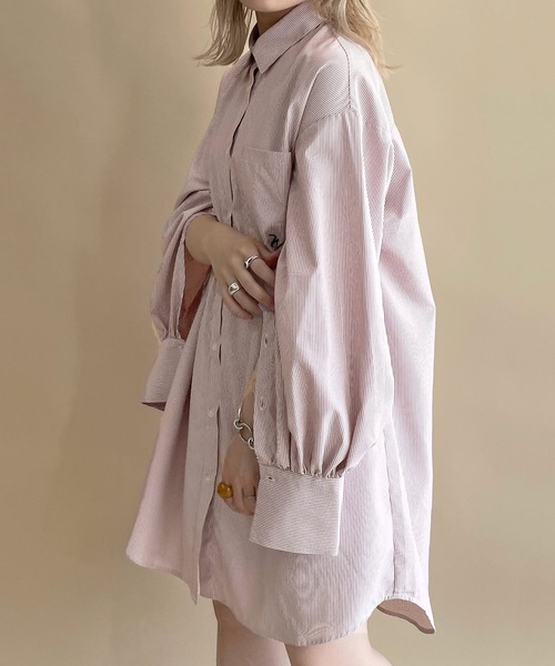 w closet（ダブルクローゼット）の「刺繍入りオープンスリーブシャツ（シャツ/ブラウス・レディース・ブラウン/サックスブルー/ブラック×ホワイト/オフホワイト・FREE）」の6枚目の写真