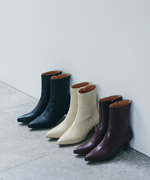 Juze（ジュゼ）の「【生活防水・抗菌防臭】リサイクルレザーポインテッドミドルブーツ【sustainable】（ブーツ・レディース・ブラック/キナリ/ブラウン・L/M/S）」の16枚目の写真