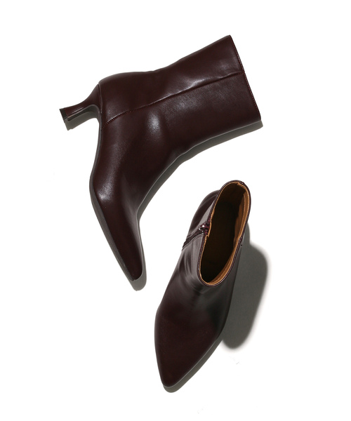 Juze（ジュゼ）の「【生活防水・抗菌防臭】リサイクルレザーポインテッドミドルブーツ【sustainable】（ブーツ・レディース・ブラック/キナリ/ブラウン・L/M/S）」の4枚目の写真