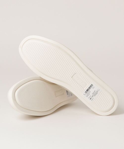 Clarks（クラークス）の「【ネット限定】 AceLite Tie / レディース エースライトタイ（ホワイトレザー）（スニーカー・レディース・ホワイト・UK3/UK4/UK5/UK5.5/UK4.5/UK3.5/UK6）」の3枚目の写真