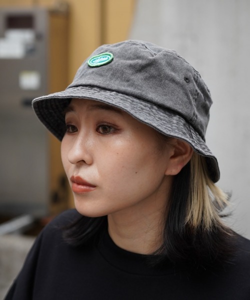 AVIREX（アヴィレックス）の「ピグメント バケット ハット / PIGMENT BUCKET HAT / アヴィレックス / AVIREX（ハット・レディース・カーキ/ブラック・F）」の4枚目の写真