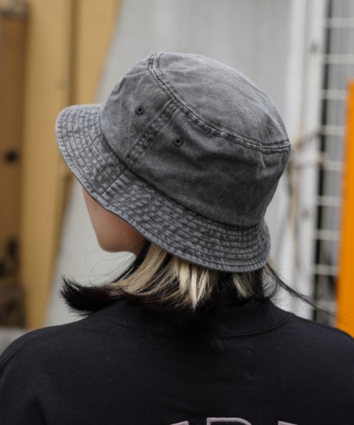 AVIREX（アヴィレックス）の「ピグメント バケット ハット / PIGMENT BUCKET HAT / アヴィレックス / AVIREX（ハット・レディース・カーキ/ブラック・F）」の5枚目の写真